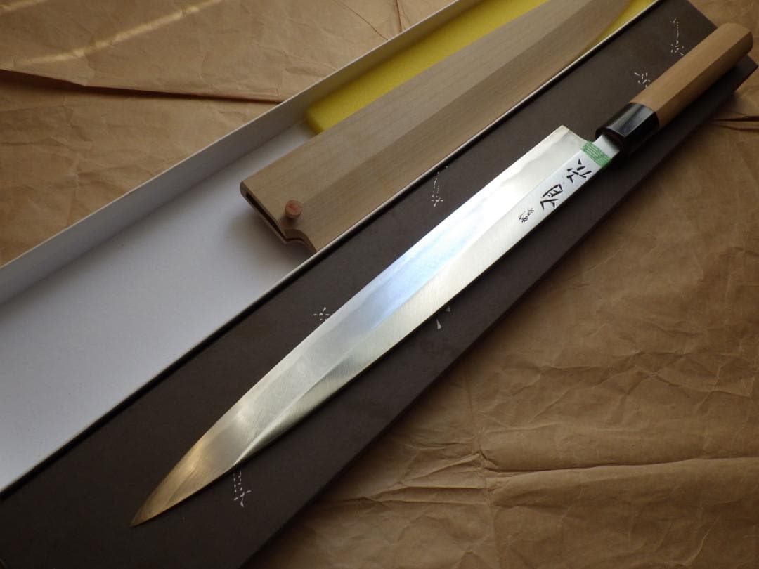 D*i様 京都/有次・特製/柳刃刺身包丁★黒水牛柄・未使用★鞘ピン・共箱有り▲記