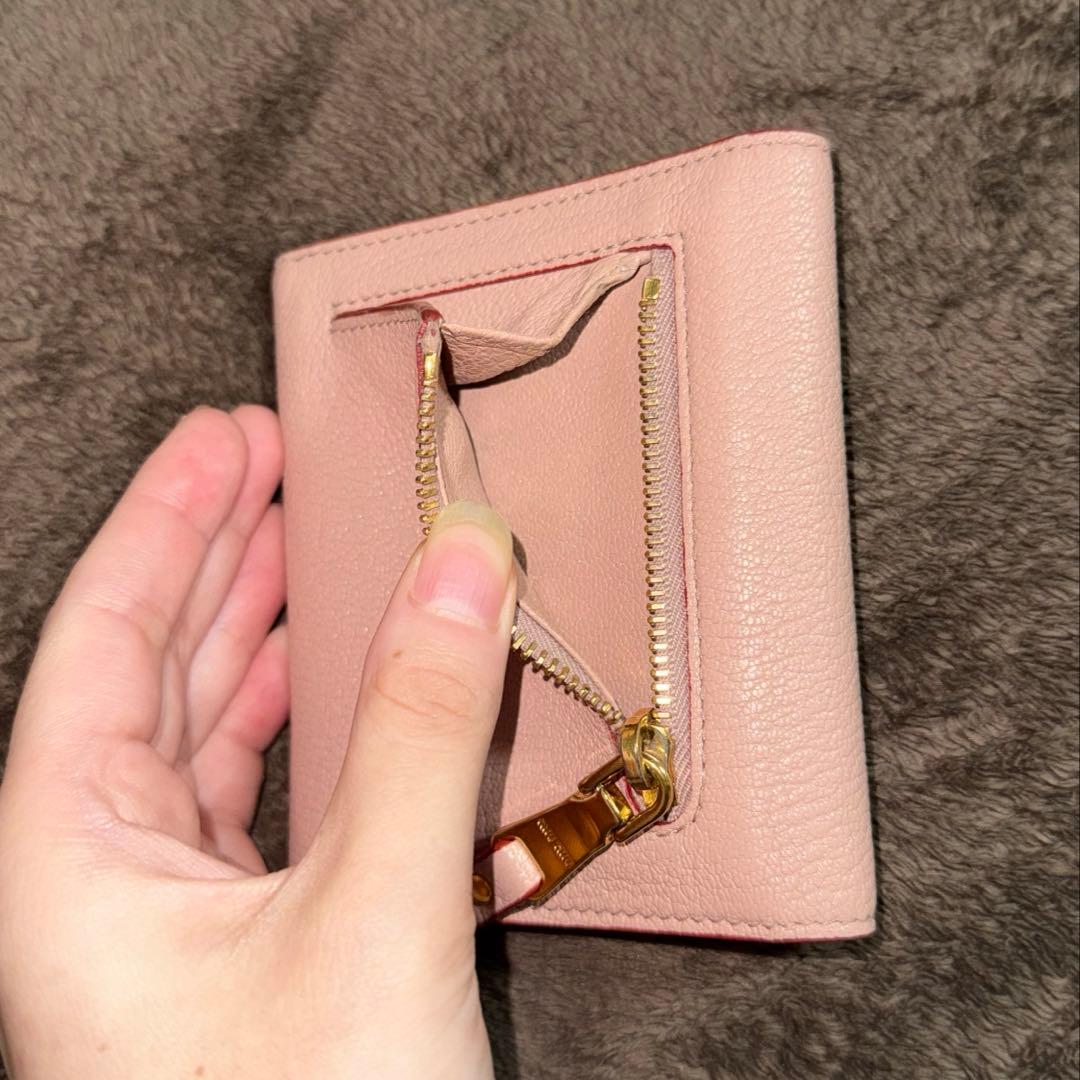 MIU MIU 二つ折り財布 マドラスラブ ラブレター