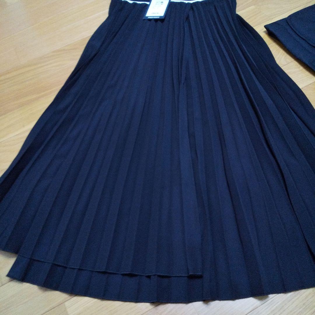 土日限定 本日までお値下げFRED PERRY 黒 プリーツスカート サイズ10