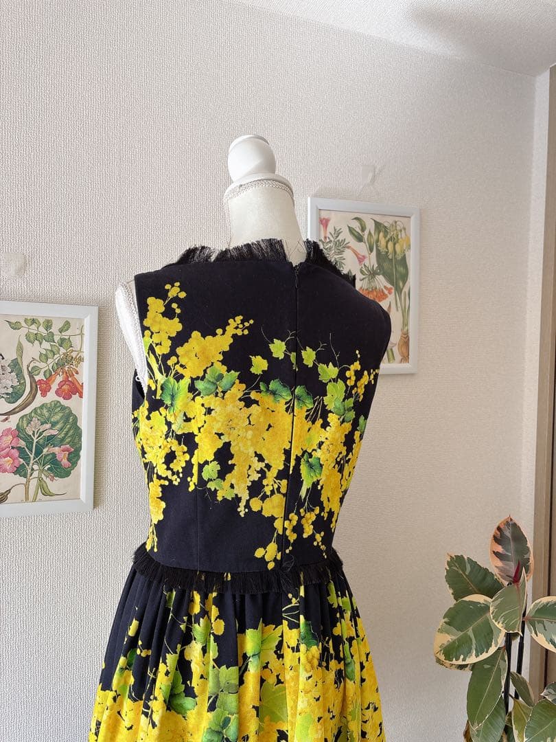 Blumarine 洗練された花柄ワンピース