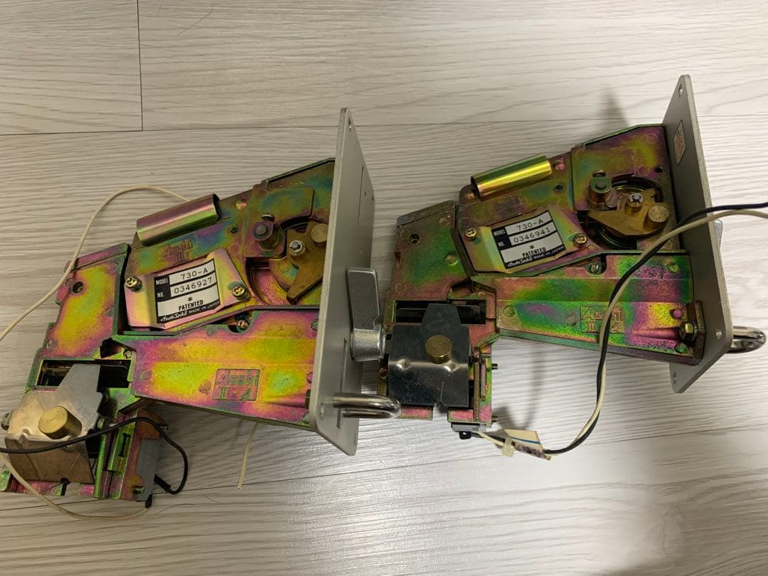 中古　100円　セレクター　2個　アーケードゲーム機などに