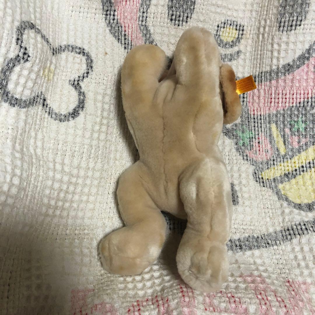 シュタイフ　ラブラドールレトリバーの子犬　ぬいぐるみ　中古品