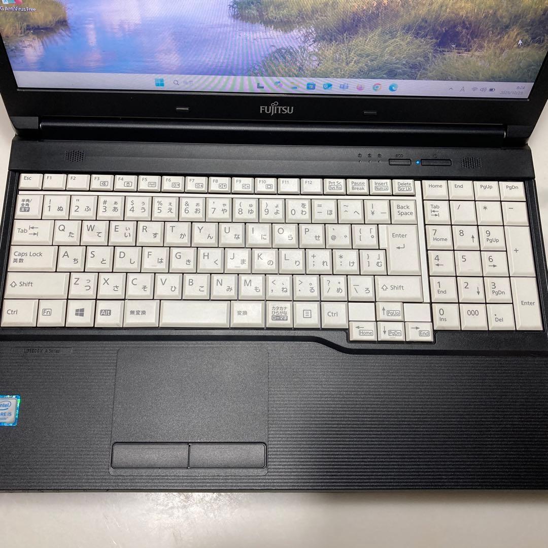 Windowsノート本体 A576/PX Corei 5 6300U win11 SSD