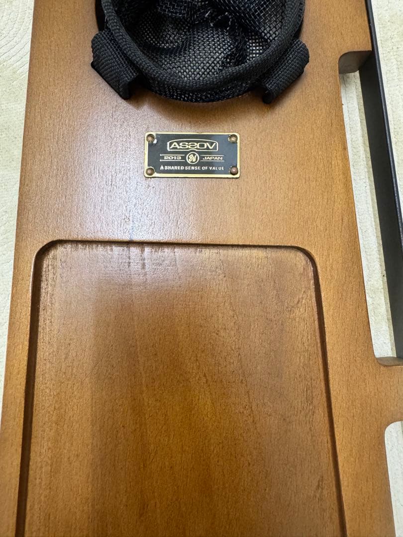 AS2OV アッソブローバーチェアサイドテーブル