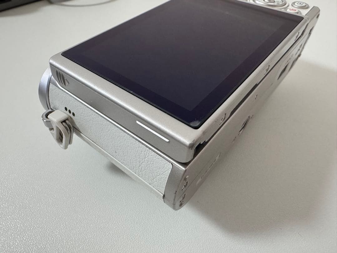 OLYMPUS E-PL9 Wズームキット　ホワイト