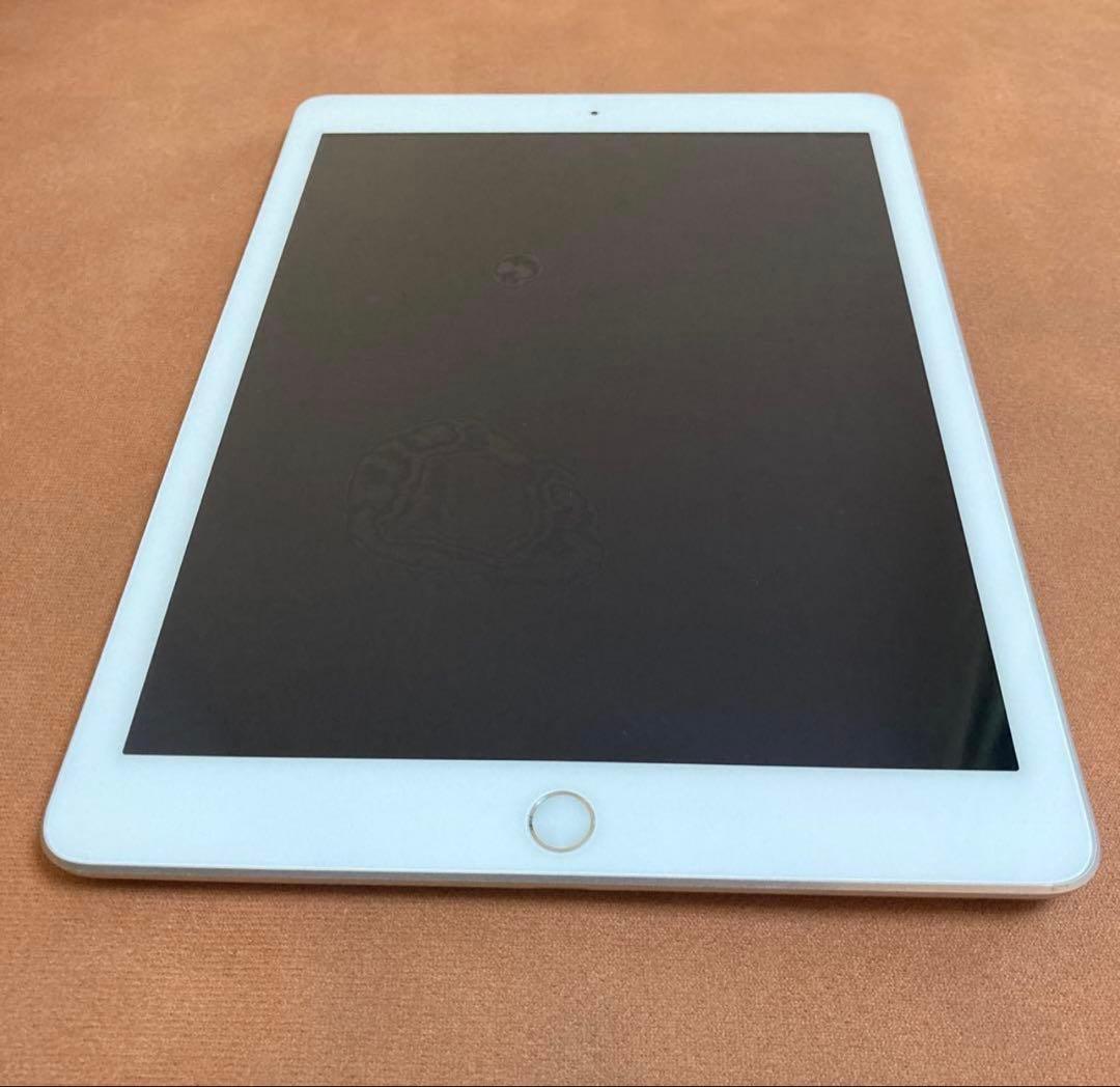 568,570【早い者勝ち】iPad5 第5世代 32GB WIFIモデル×2台