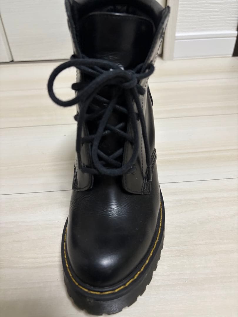 Dr. Martens ドクターマーチン PERSEPHONE UK3