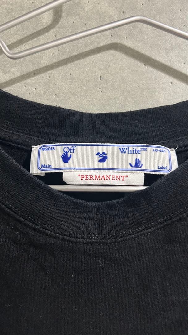 OFF-WHITE　ブラック ストライプ Tシャツ TMマーク　Sサイズ