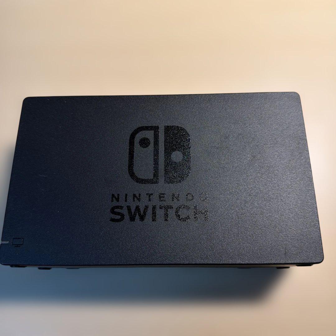 ニンテンドースイッチ　箱・付属品・ケース付き
