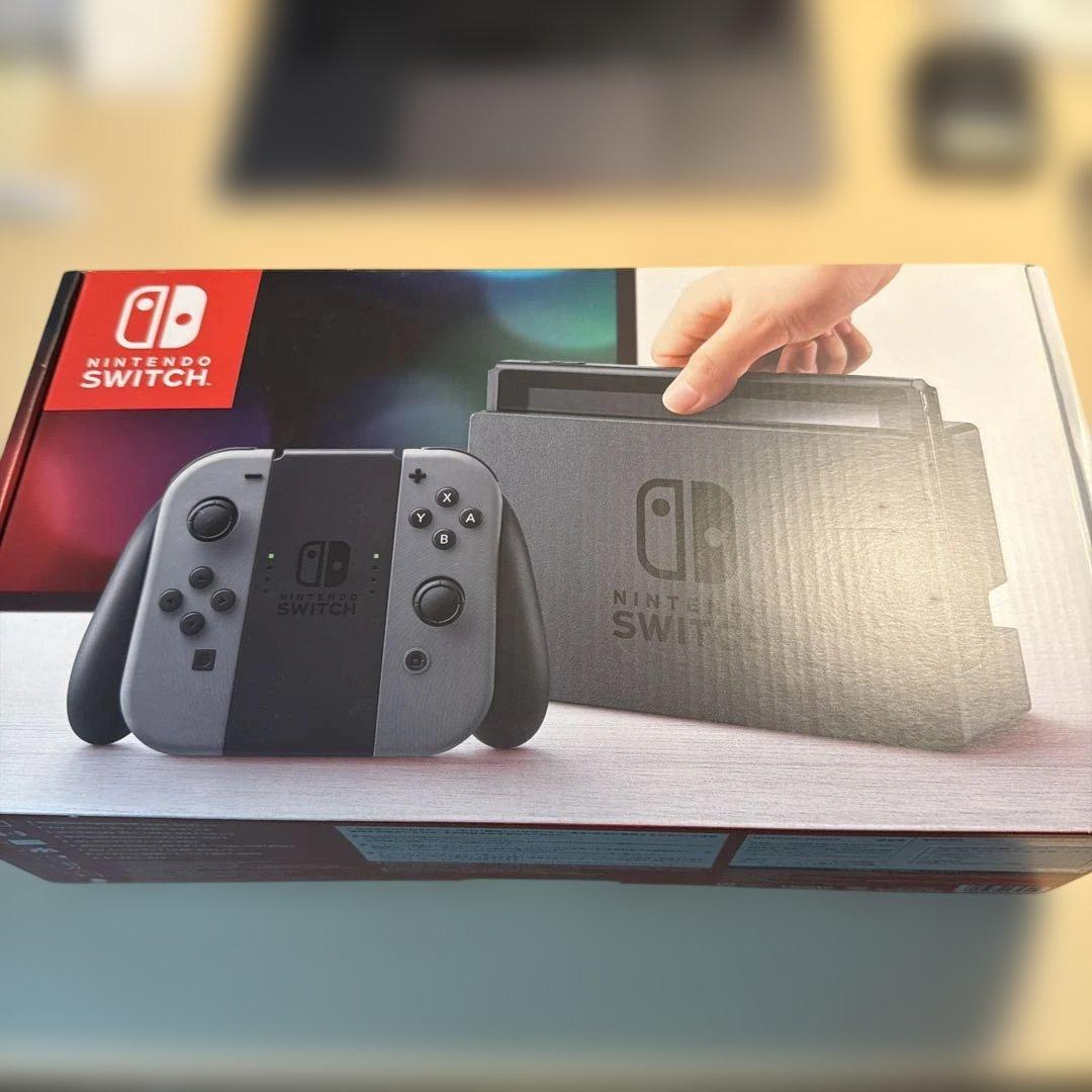 ニンテンドースイッチ　箱・付属品・ケース付き