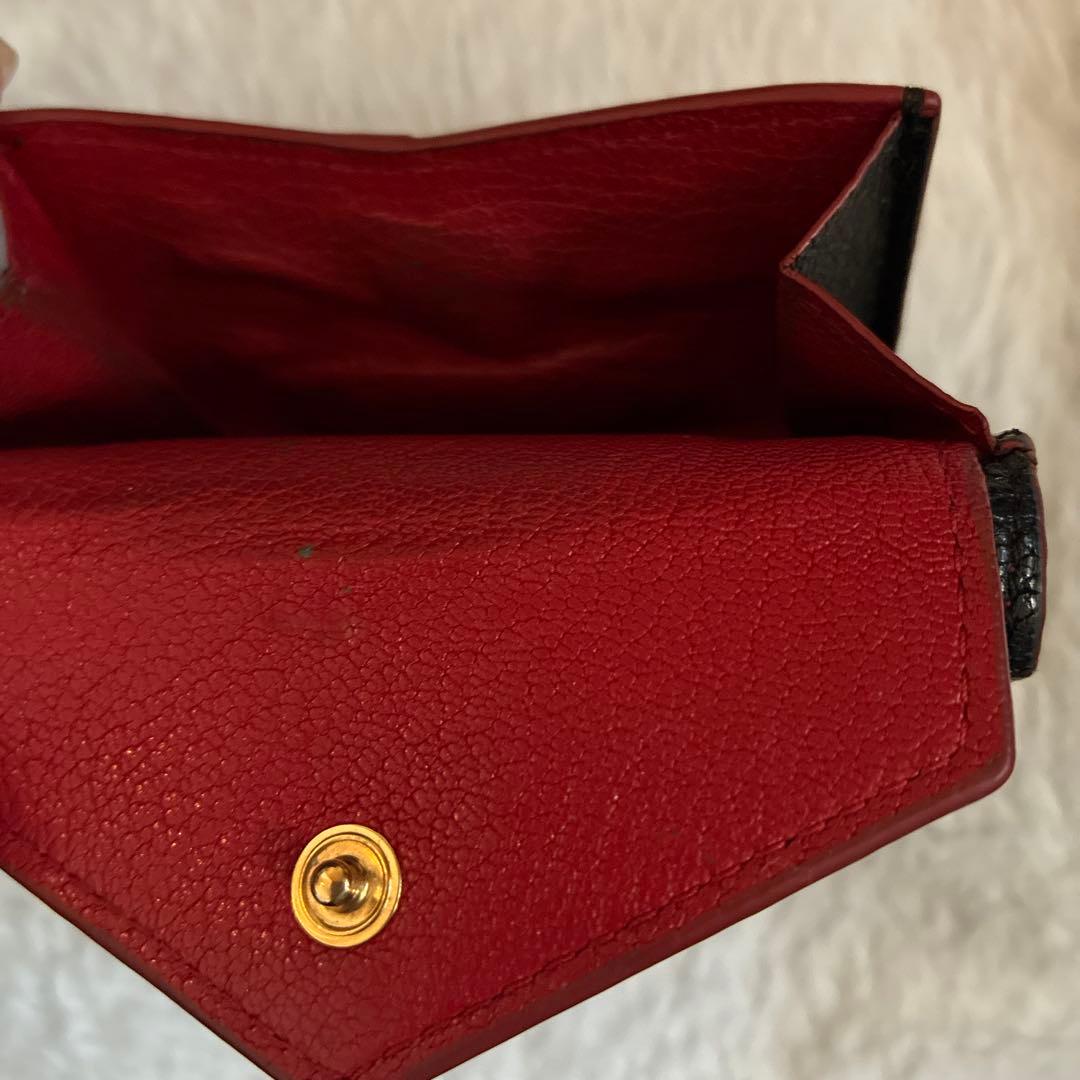 MIU MIU 三つ折財布 黒