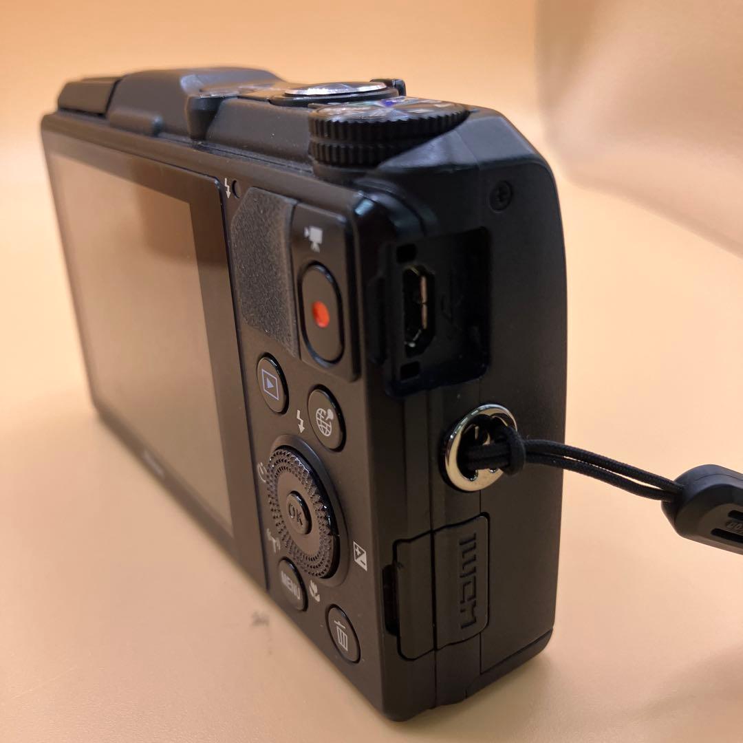 Nikon COOLPIX S9700 デジカメ B211