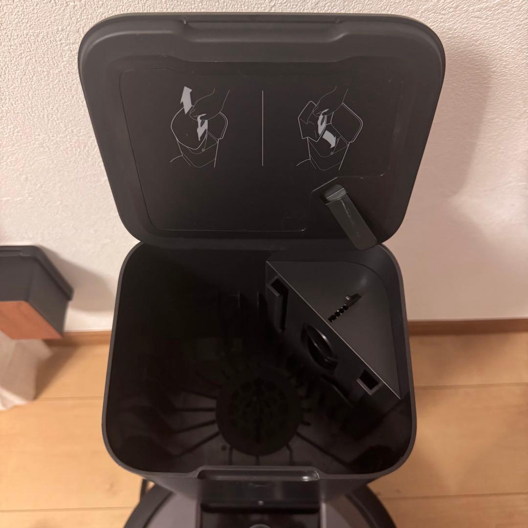 iRobot ルンバ i7＋（クリーンベース付き）
