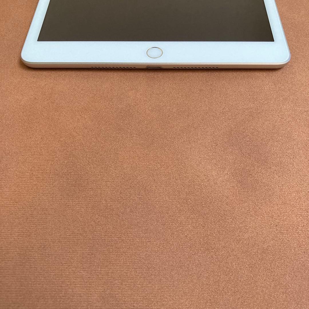724【早い者勝ち】電池最良好☆iPad8 第8世代 32GB WIFIモデル☆