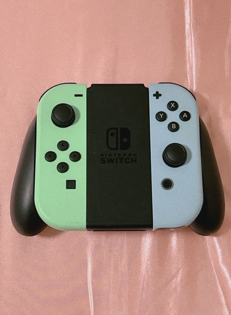 Nintendo Switch あつまれ どうぶつの森セット（値下げ中）