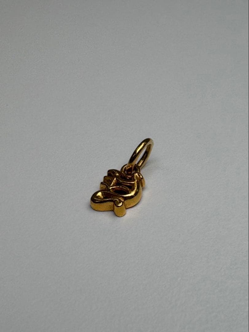 クロムハーツ 22K イニシャル Y