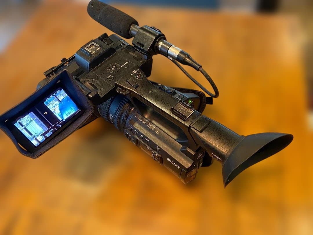 N*a様 SONY PXW-Z150 ワイコン、マットボックス付き