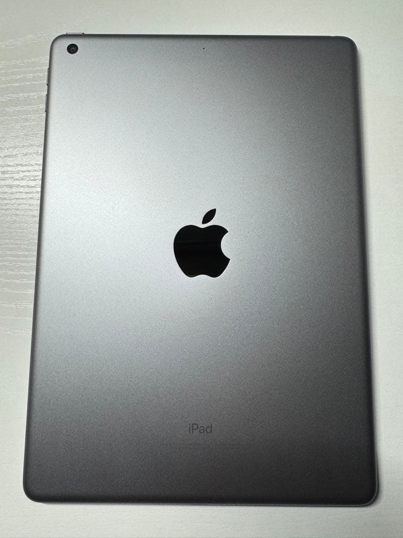 Apple iPad 6世代32gb　本体