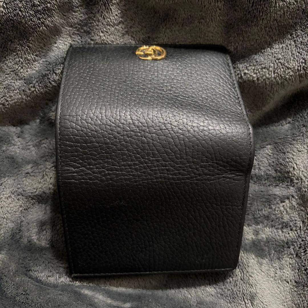 GUCCI マーモント 二つ折り財布