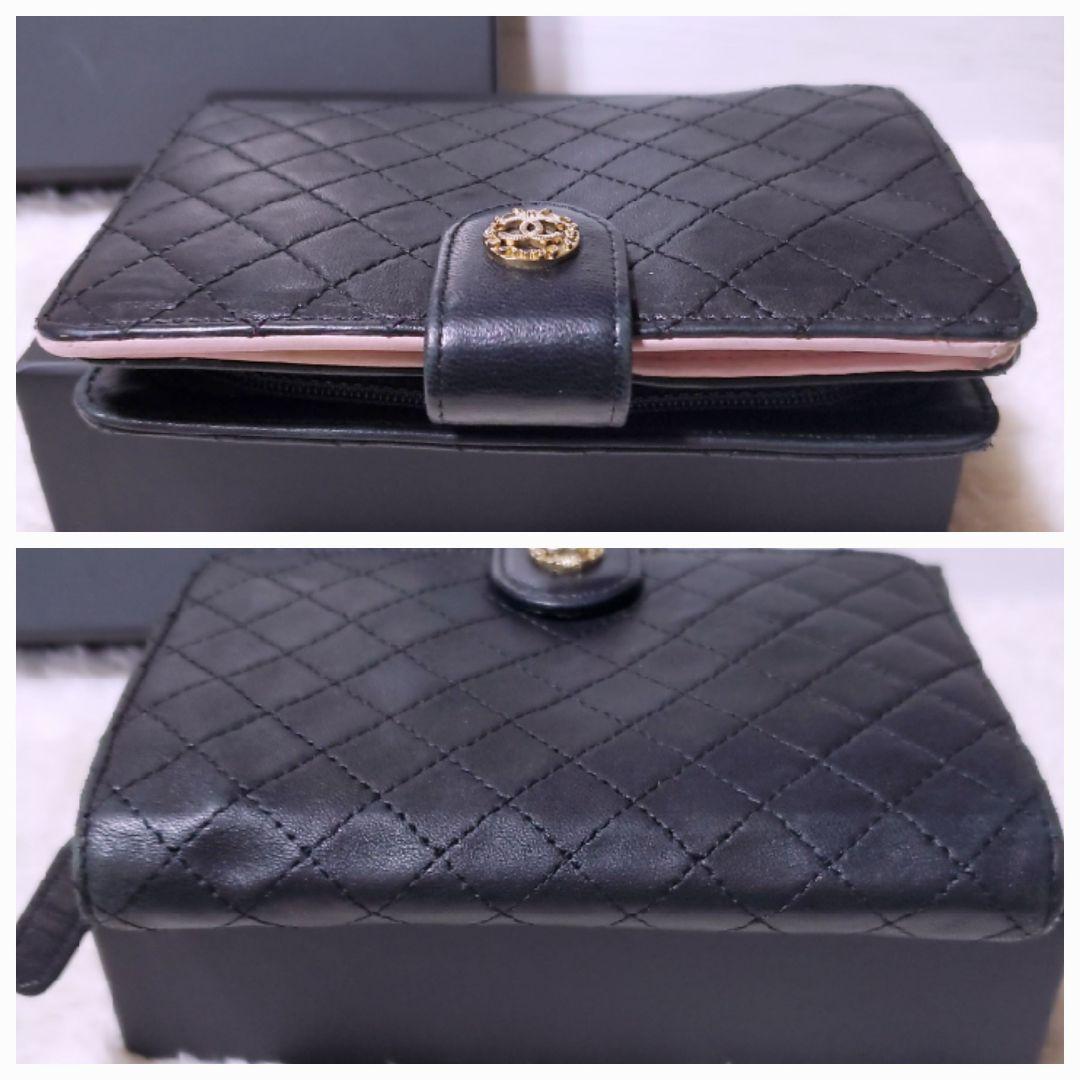 シャネル　CHANEL 財布　二つ折り　折り財布　ピンク