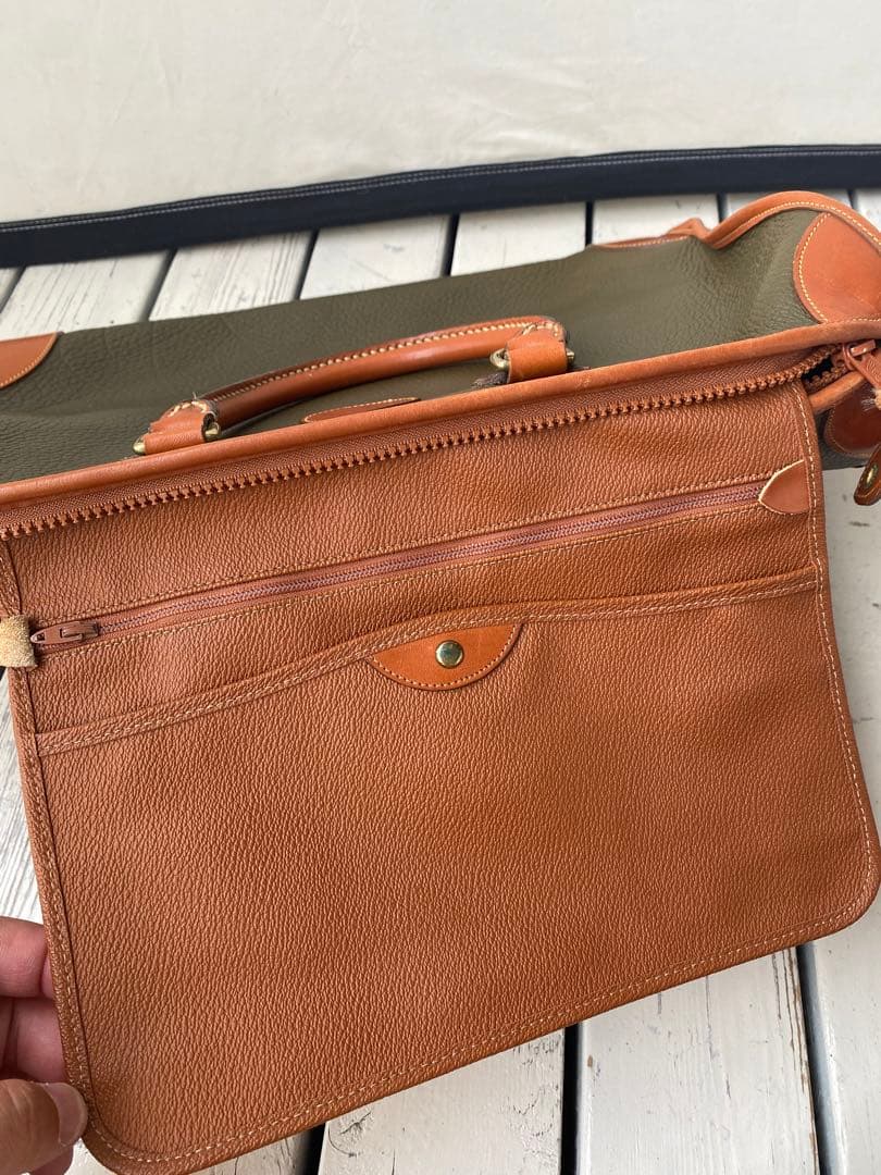 【美品】ドゥーニー&バーク　大容量 レザーボストンバッグ　バイカラー　旅行鞄