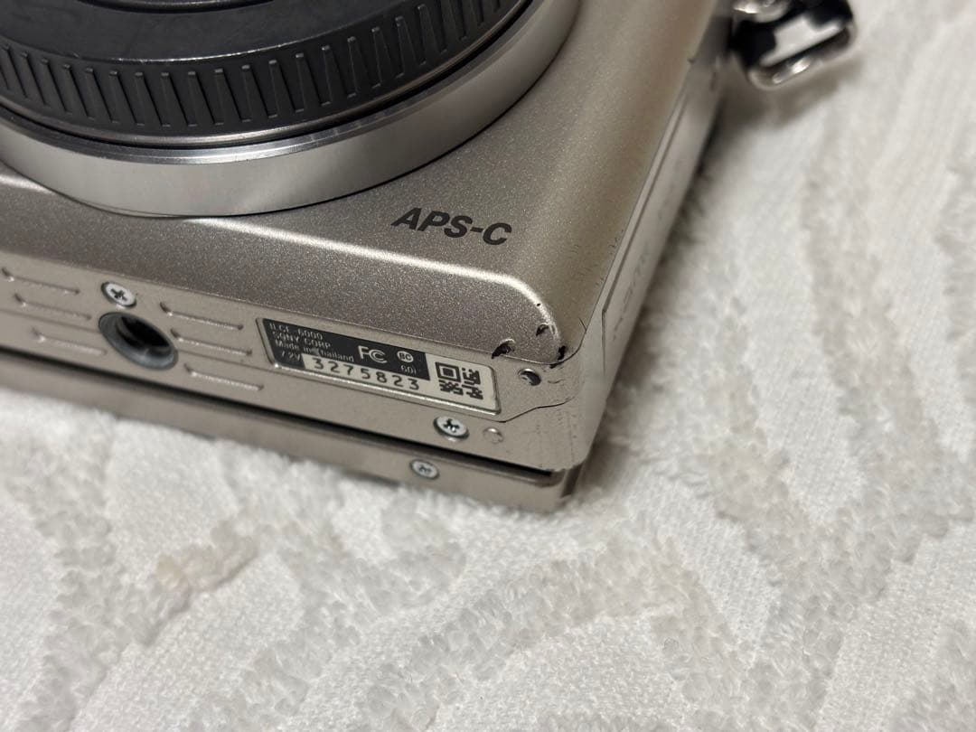 Sony α6000 シルバー ボディのみ