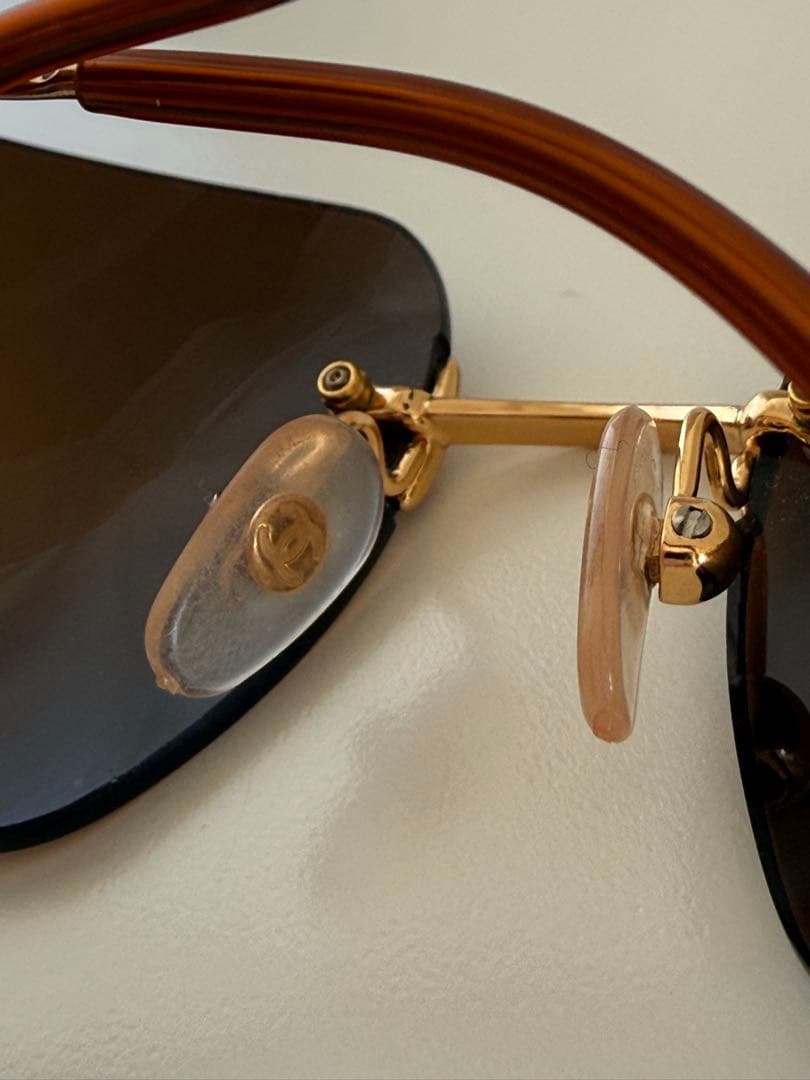 正規品　シャネル　CHANEL ラインストーン　サングラス　リムレス
