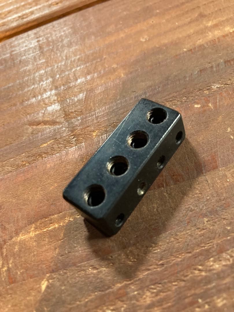 Hohner Bass B2ヘッドレスベース ソフトケース付き