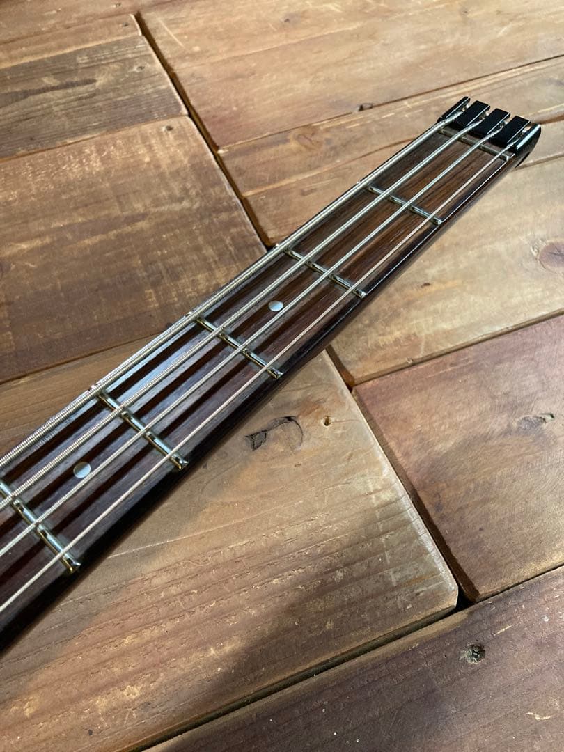 Hohner Bass B2ヘッドレスベース ソフトケース付き
