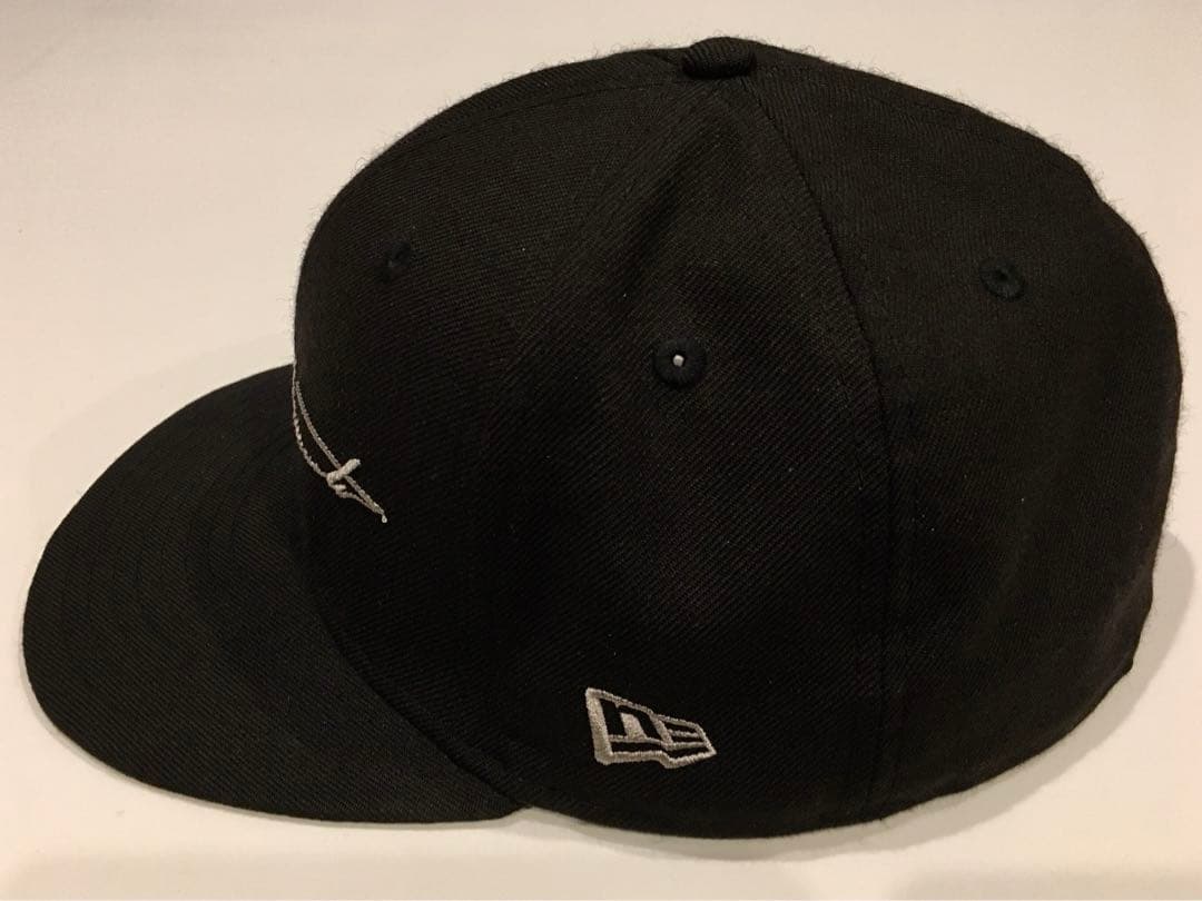 Yohji Yamamoto × NEW ERA 59FIFTY ロゴキャップ