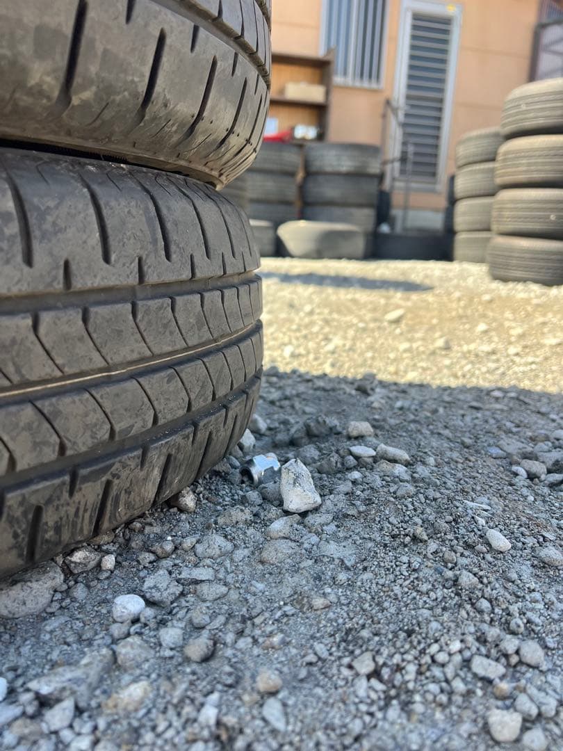 ブリヂストン　ニューノ　195/65r15 23年製　バリ山　美品