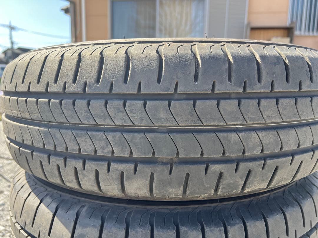 ブリヂストン　ニューノ　195/65r15 23年製　バリ山　美品