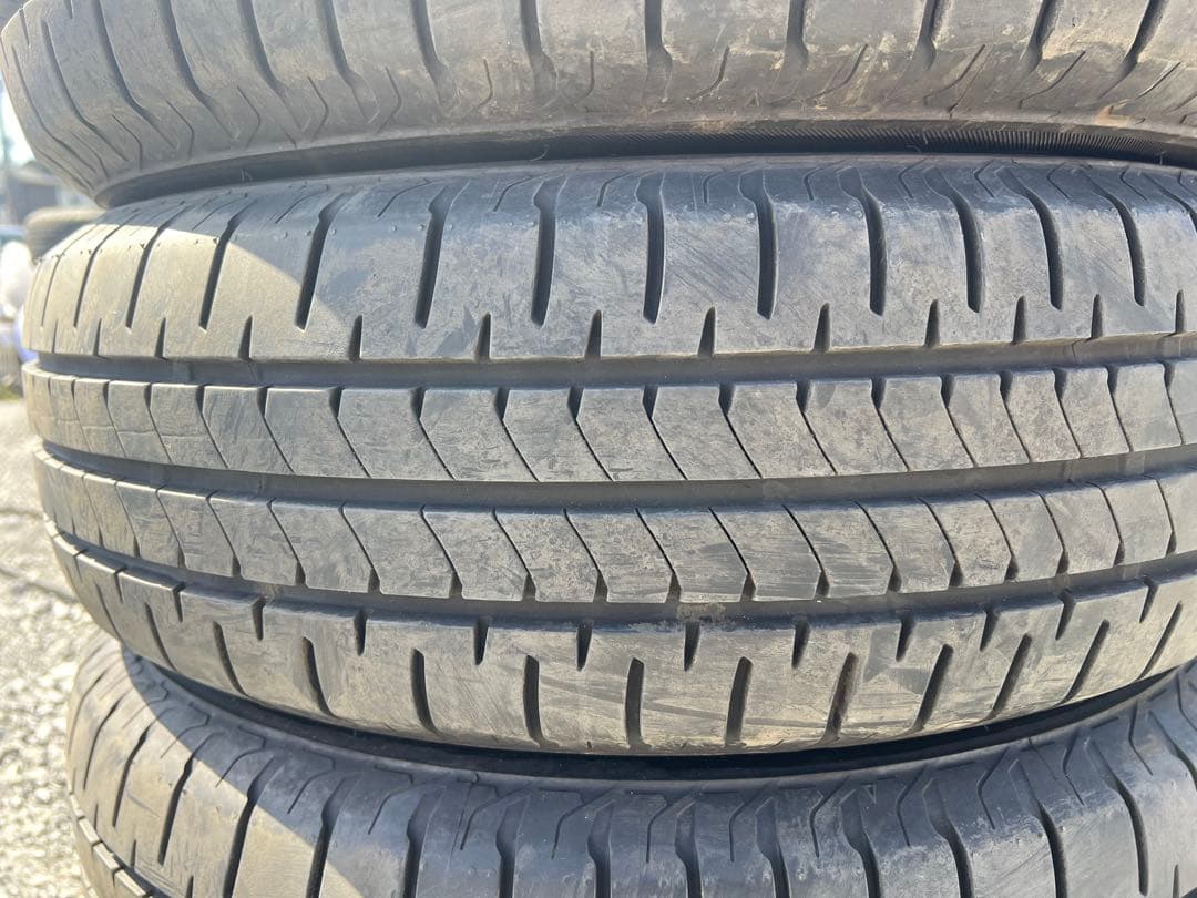ブリヂストン　ニューノ　195/65r15 23年製　バリ山　美品