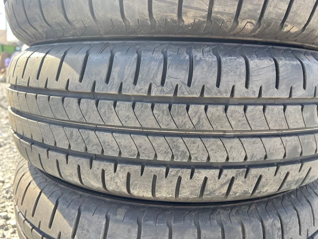 ブリヂストン　ニューノ　195/65r15 23年製　バリ山　美品