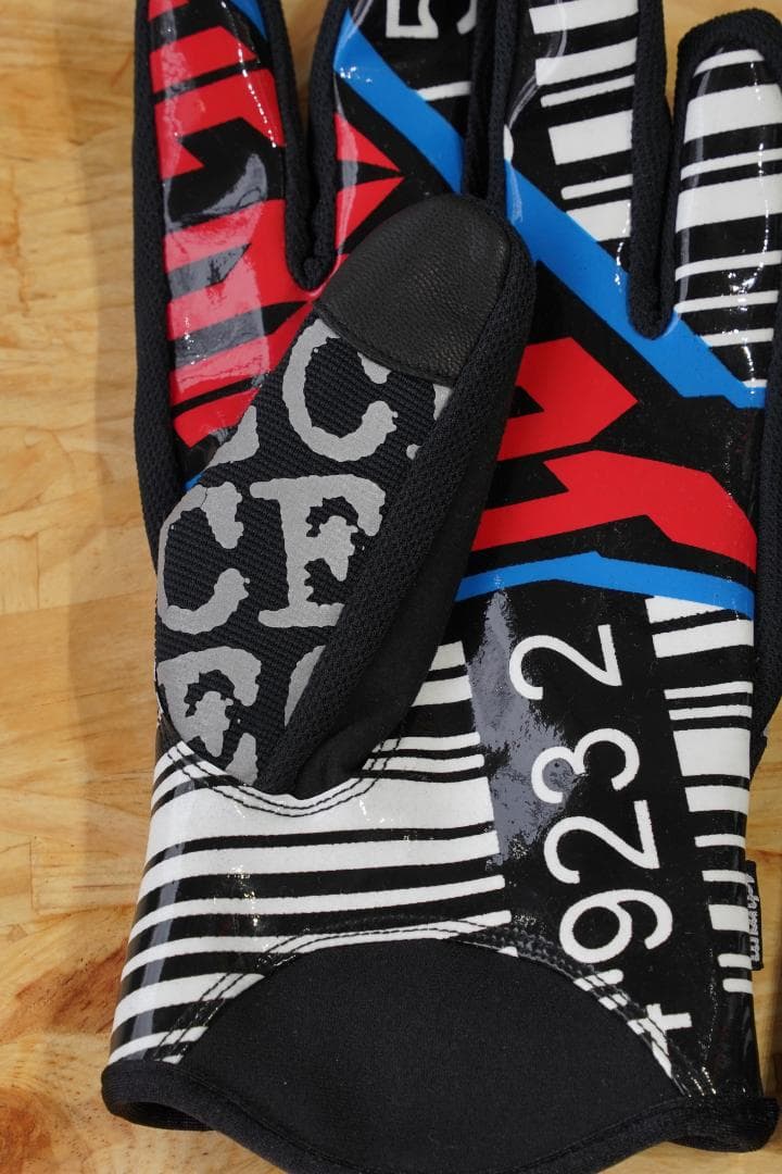 C.E × ST line Graphic Gloves  15AW M