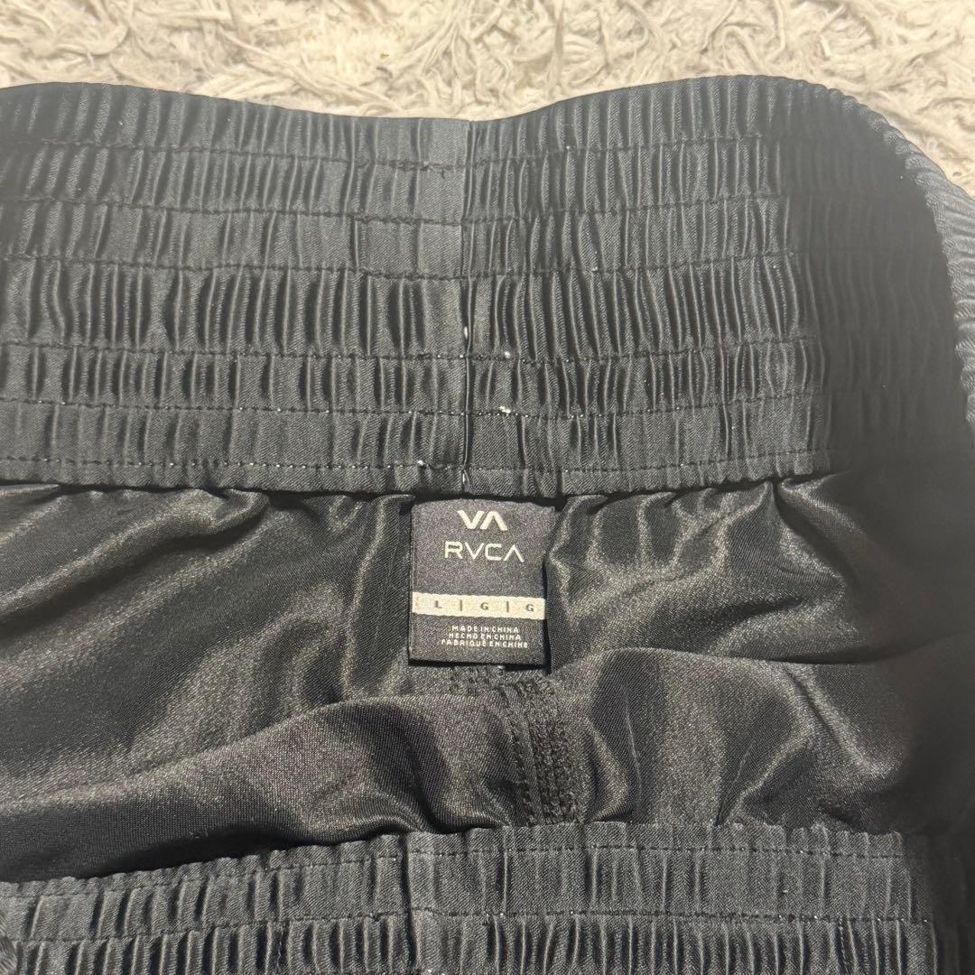 完売品 RVCA ファイトショーツ　ファイトパンツ　ハーフパンツ Lサイズ