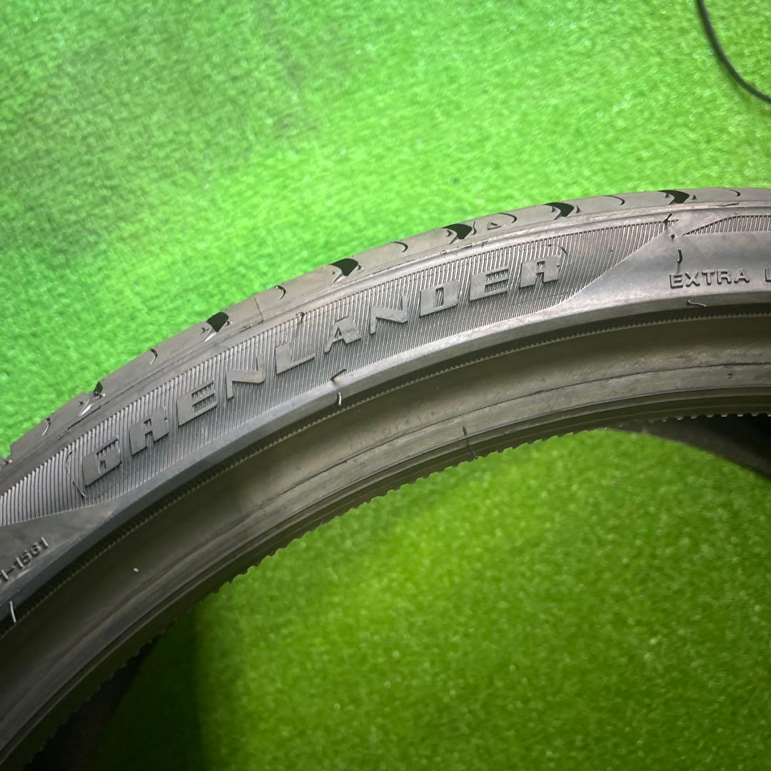 おじさんぽ① 2本 255/30R22 未使用品　22年製
