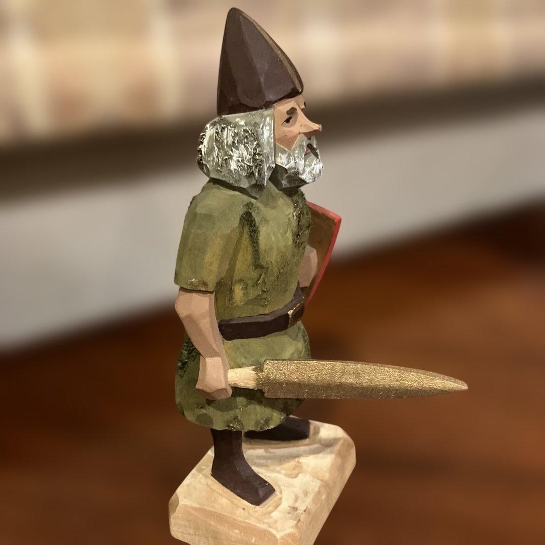 美品　ノルウェー　木彫　人形