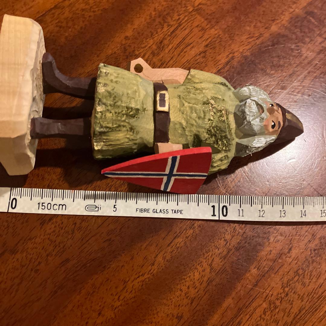 美品　ノルウェー　木彫　人形