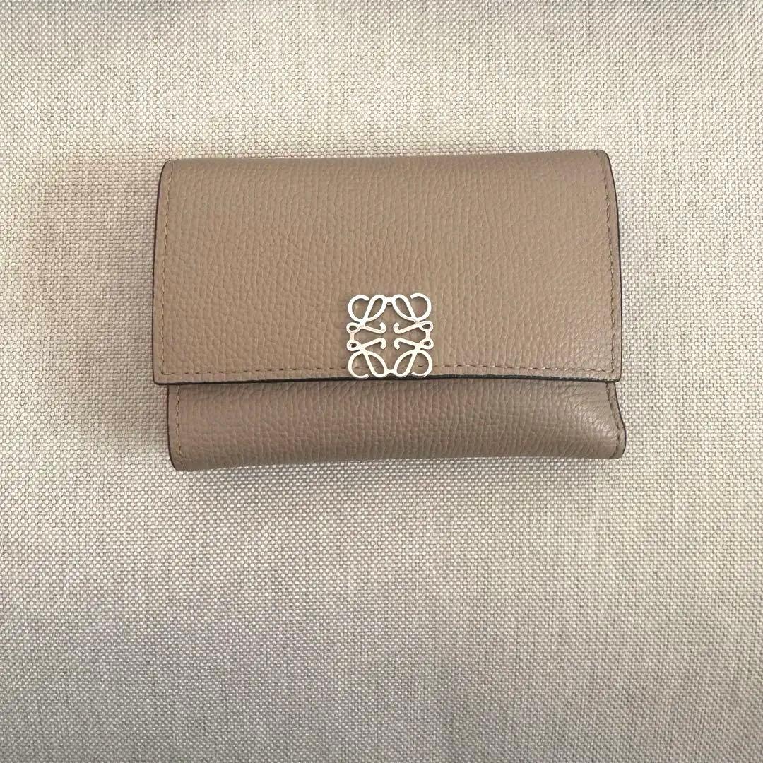 【即日発送】LOEWE 三つ折り財布　アナグラム バーティカル ウォレット