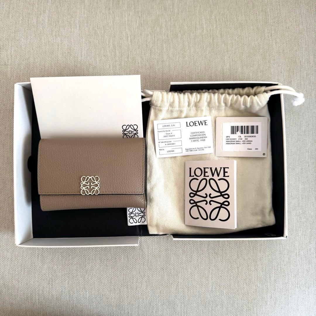 【即日発送】LOEWE 三つ折り財布　アナグラム バーティカル ウォレット