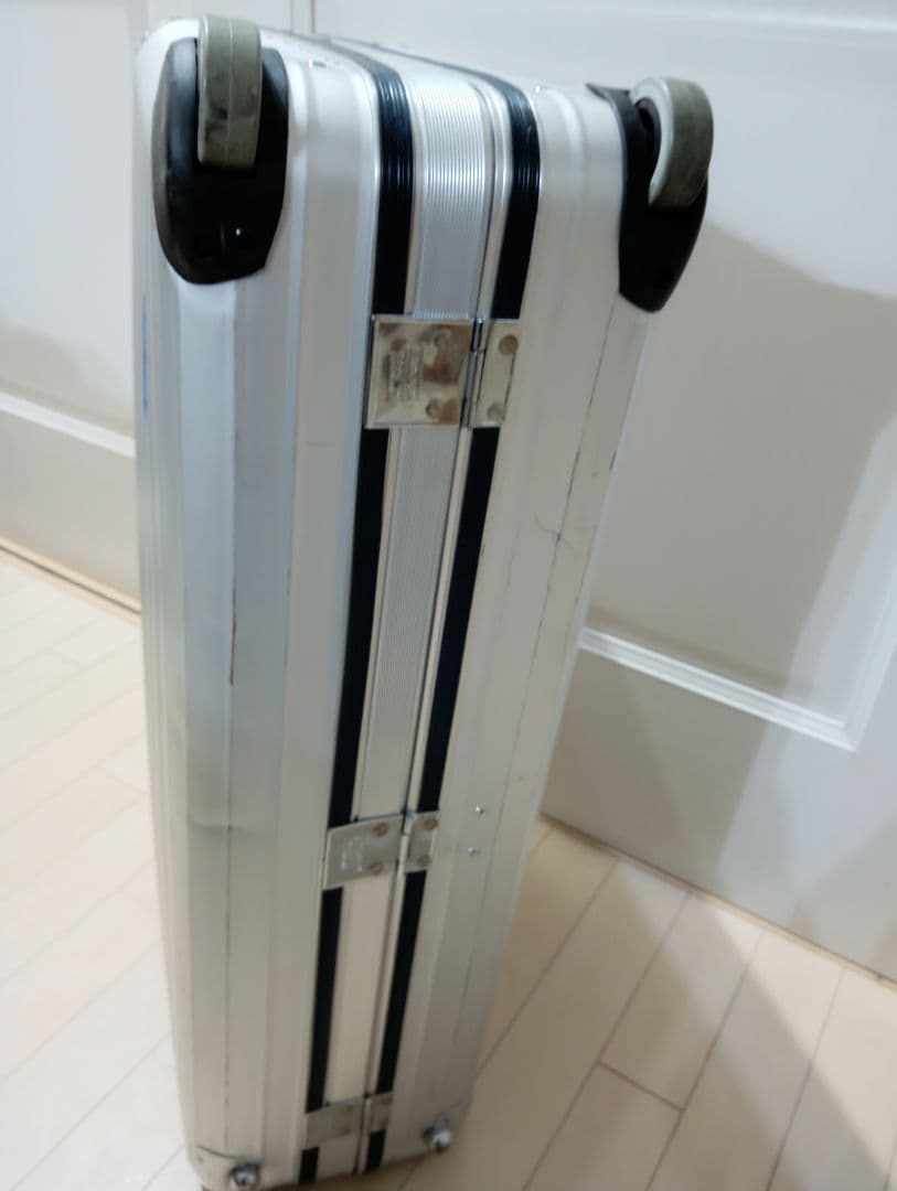 希少 廃盤品 RIMOWA silver Integral 2輪 キャリー