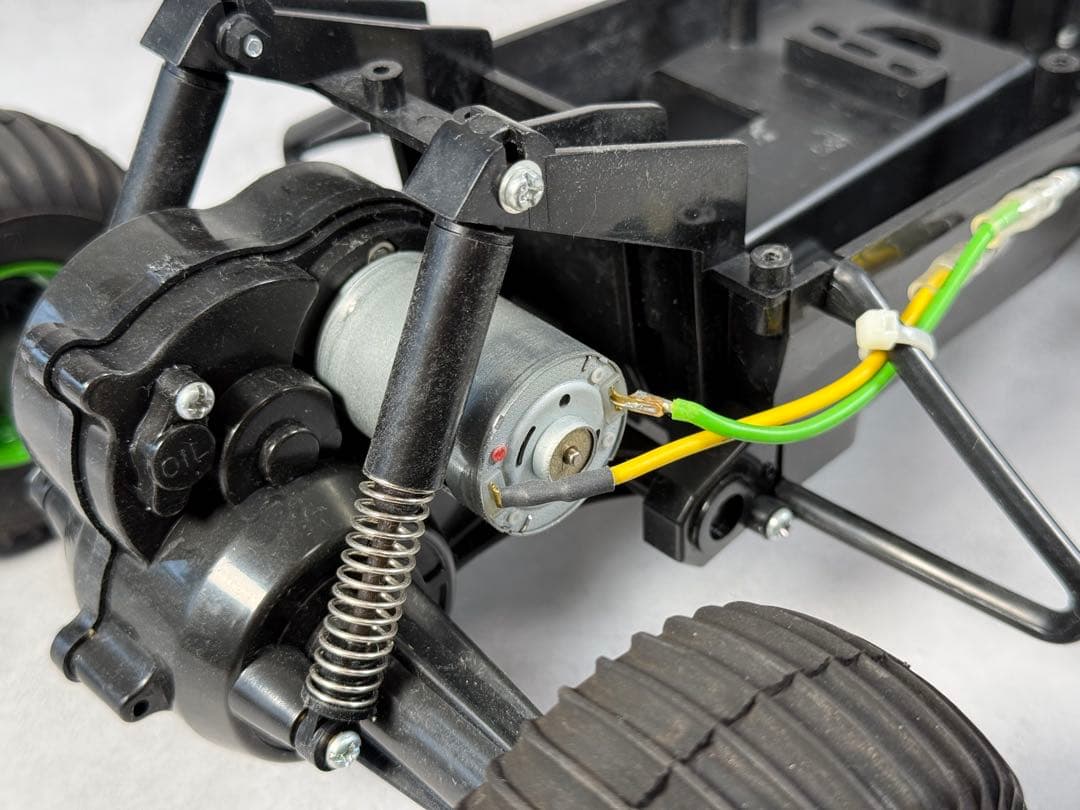 タミヤ 1/10RC グラスホッパー 完成品（メカなし）