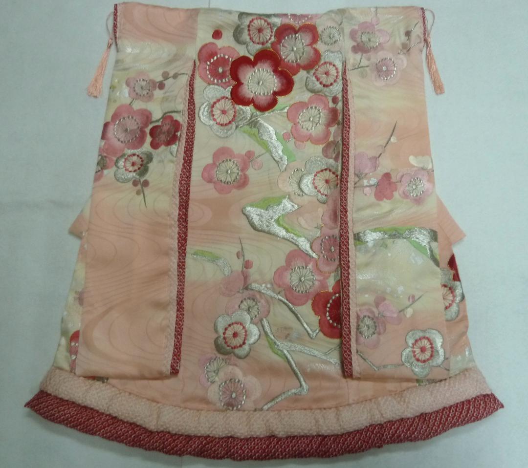 キュート　ミニチュア着物　桃色地　梅総刺繍