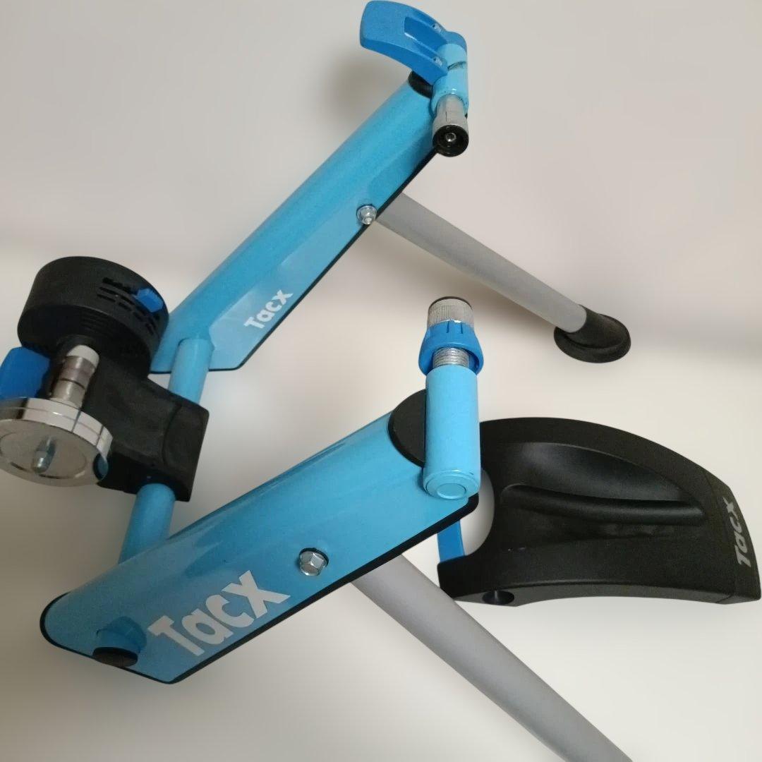 【いぬきち丸】TACX 『Satori Smart』　ローラー台