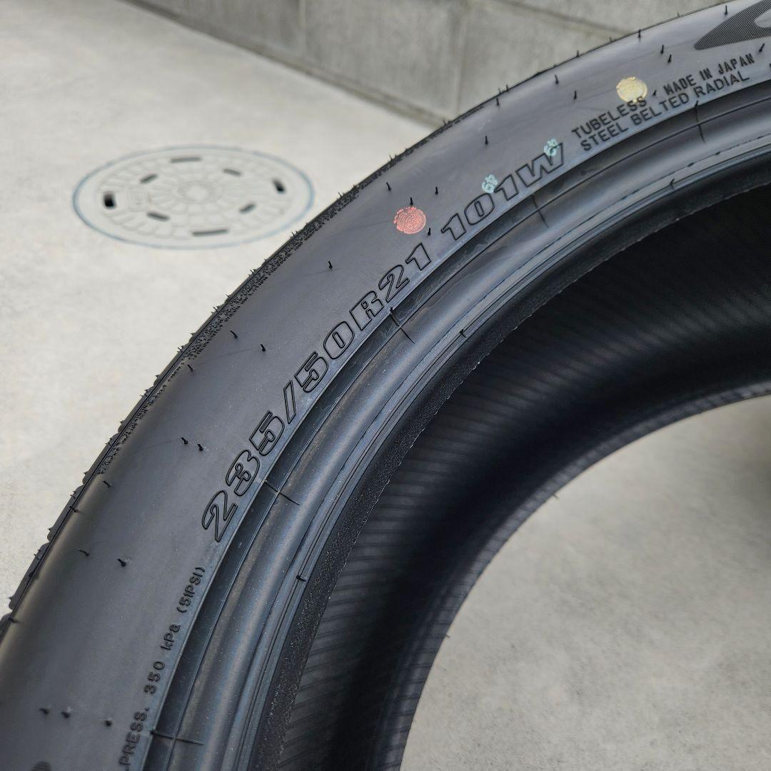 DUNLOP SP SPORT MAXX 235/50 R21 新車外し