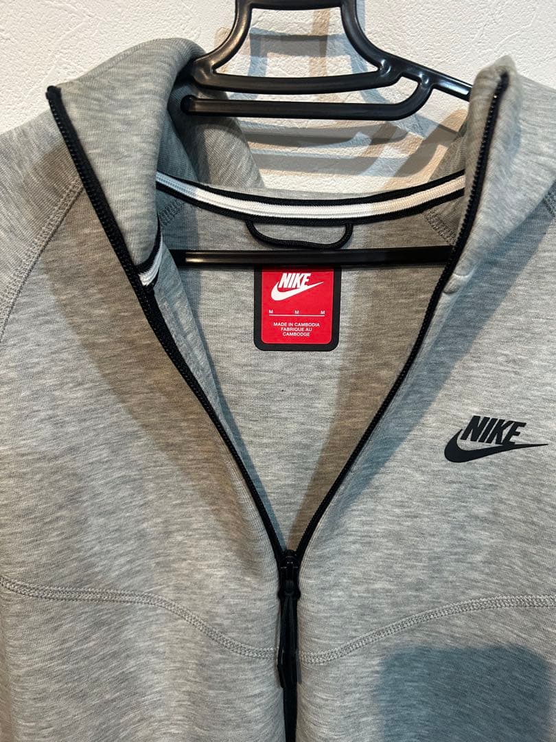 Nike グレー テックフリース　上下セット　M
