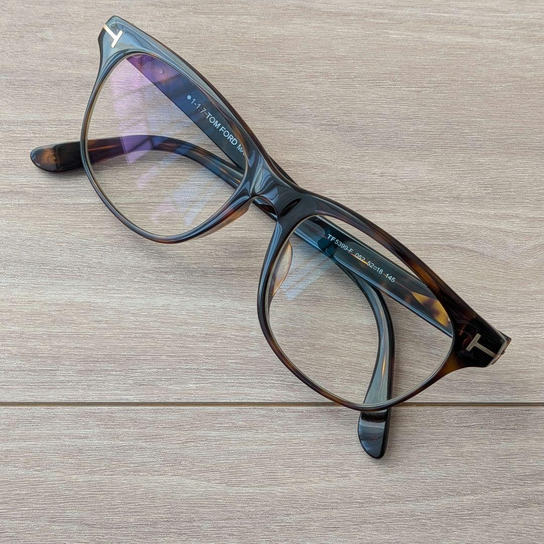 極美品【定価64,900円】TOMFORD 伊達メガネ（トムフォード）
