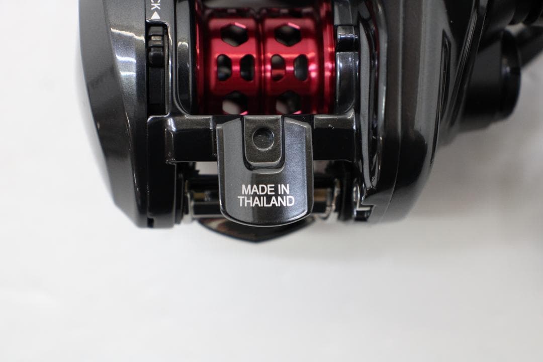ダイワ 20アルファス AIR TW 7.1L 64-TO1117-03