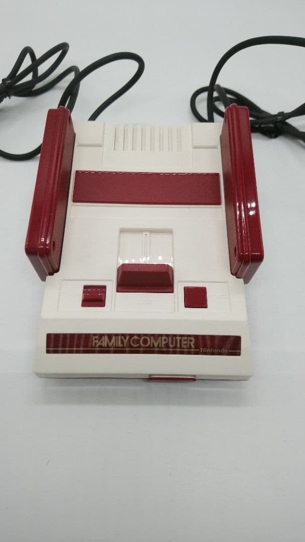 任天堂 ニンテンドークラシックミニ　ファミリーコンピュータ